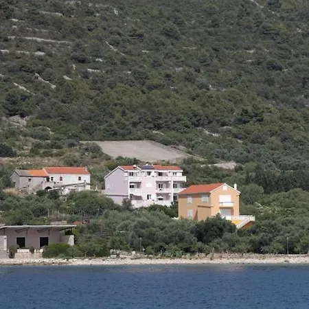Maison d'hôtes Double Uvala Soline 448b 3*